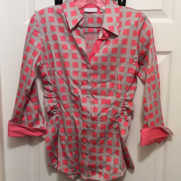 New York & Company Tops - SALE! New York & Company Blouse S Pink Ruched